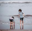 2020/04/07 | Kids Playing at Yuigahama Beach