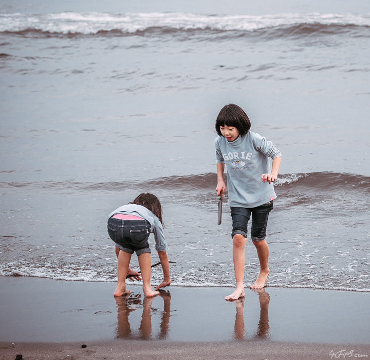 Kids Playing at Yuigahama Beach